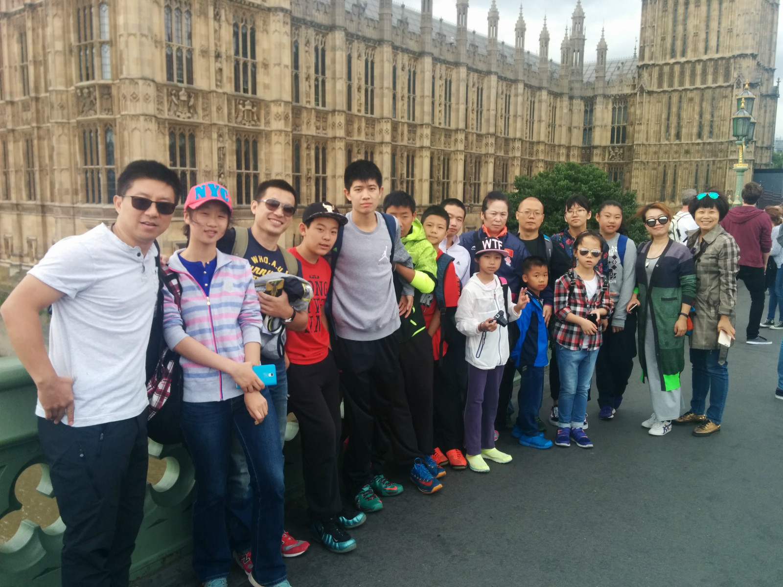 中英羽毛球 4.jpg